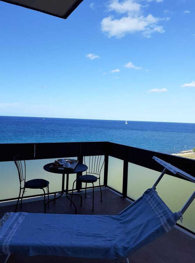 Attico Suite Spiaggia Bari Luaran gambar