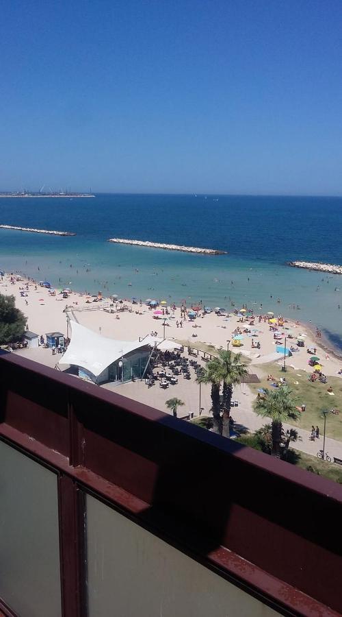 Attico Suite Spiaggia Bari Luaran gambar