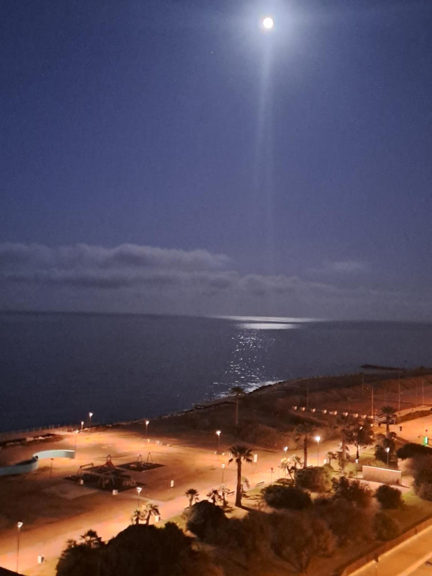 Attico Suite Spiaggia Bari Luaran gambar
